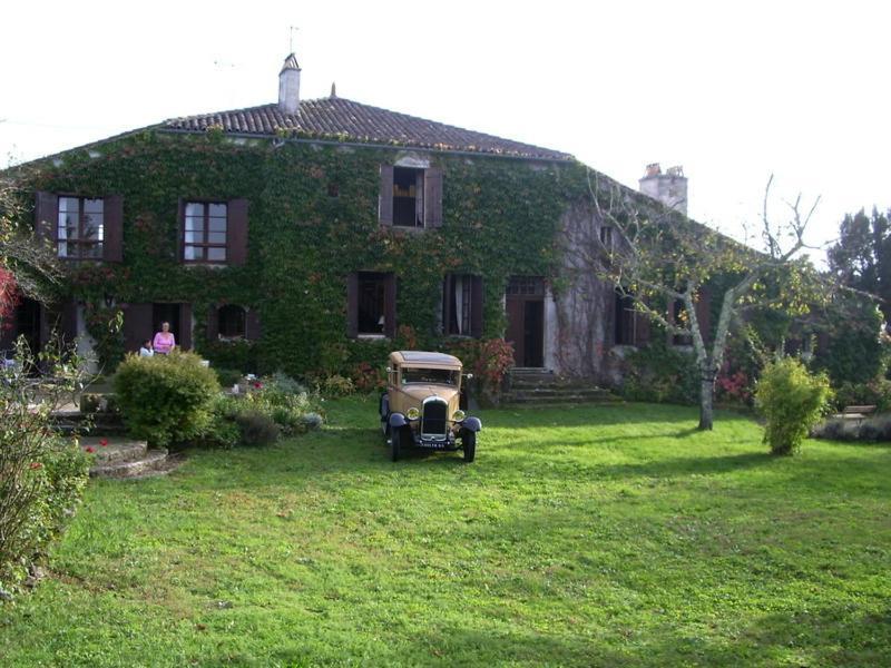 Chez Mamie Et Papi Bed & Breakfast Puynormand ภายนอก รูปภาพ