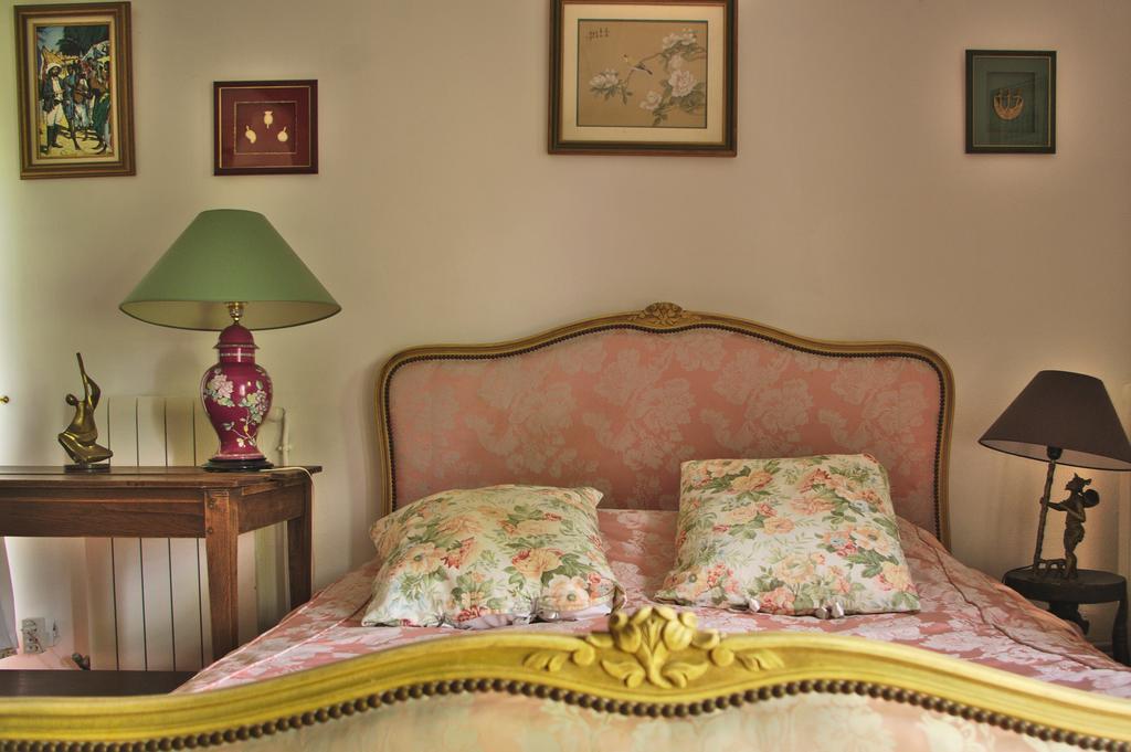 Chez Mamie Et Papi Bed & Breakfast Puynormand ภายนอก รูปภาพ
