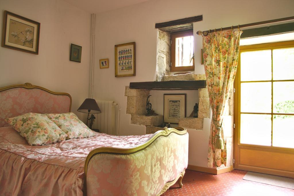 Chez Mamie Et Papi Bed & Breakfast Puynormand ภายนอก รูปภาพ